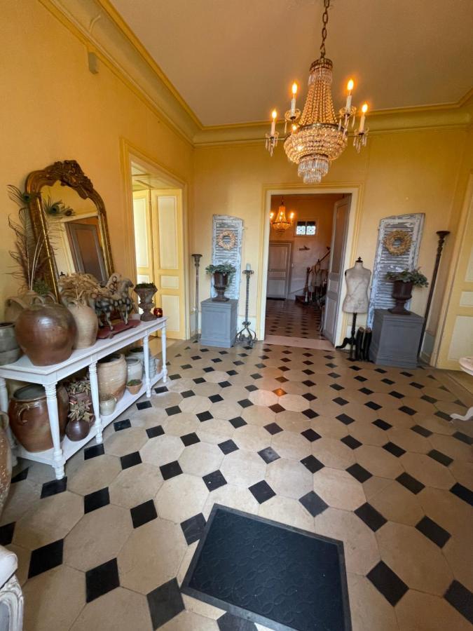 Chateau Du Grand Lucay Bourbon-lʼArchambault Exteriér fotografie